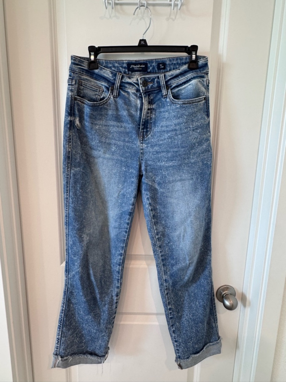 Flag & Anthem Distressed Women’s Boyfriend Jeans Size 29